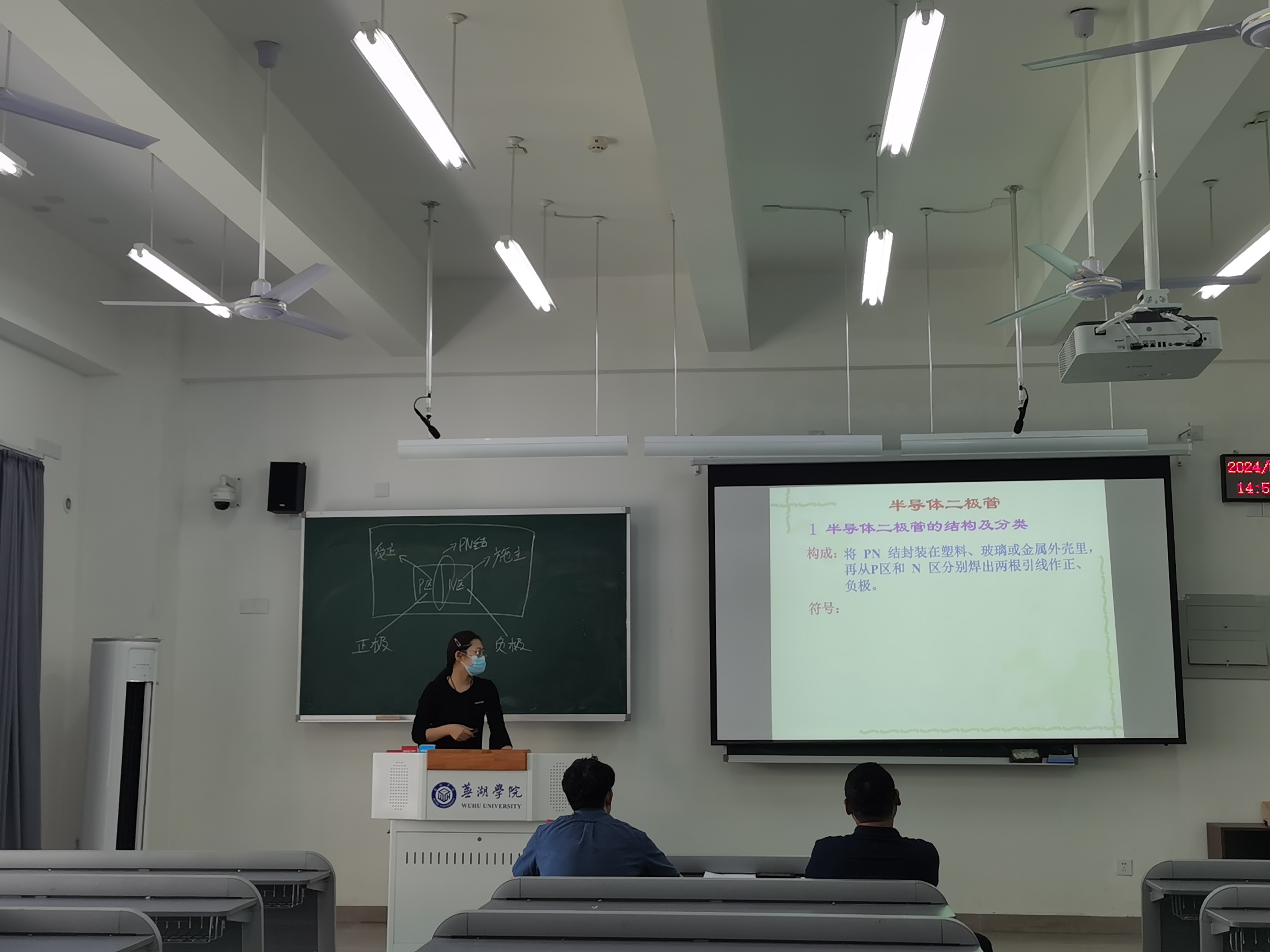 1715917041402929.jpg 77cafba030b9e3aad155dbc8f04127e.jpg