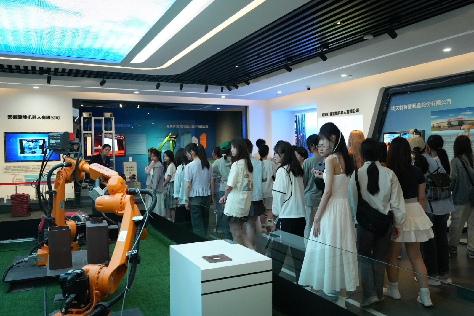 1717118236334408.jpg 1717118236334408.jpg