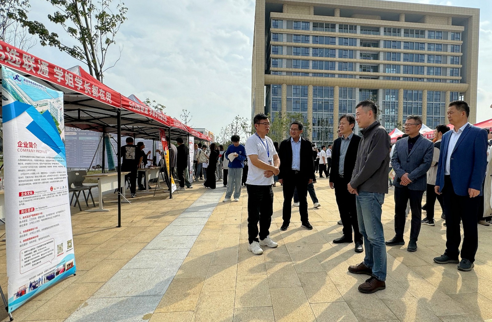 1729223346703736.jpg 1729223346703736.jpg