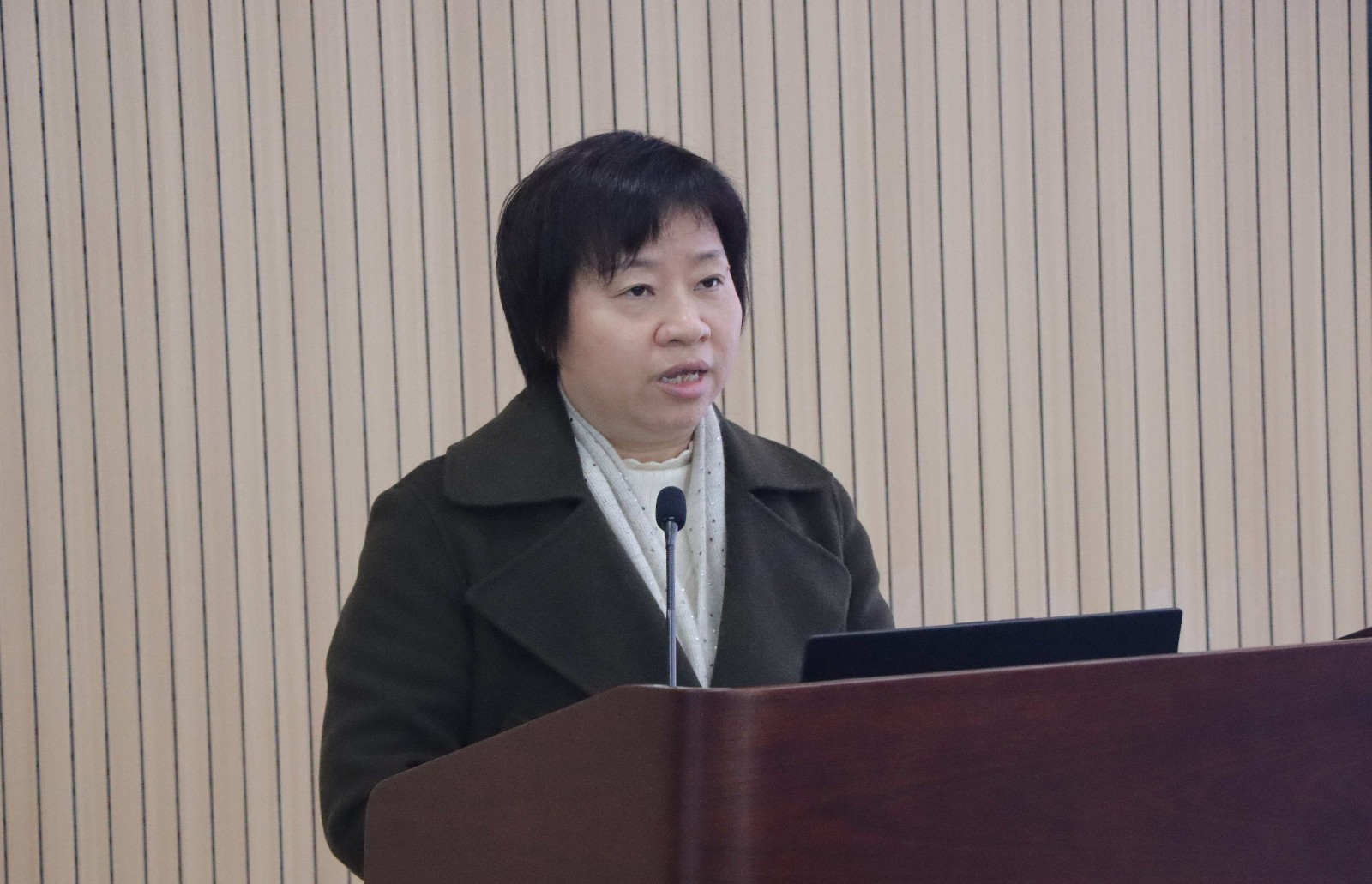 1735780326329210.jpg 1735780326329210.jpg