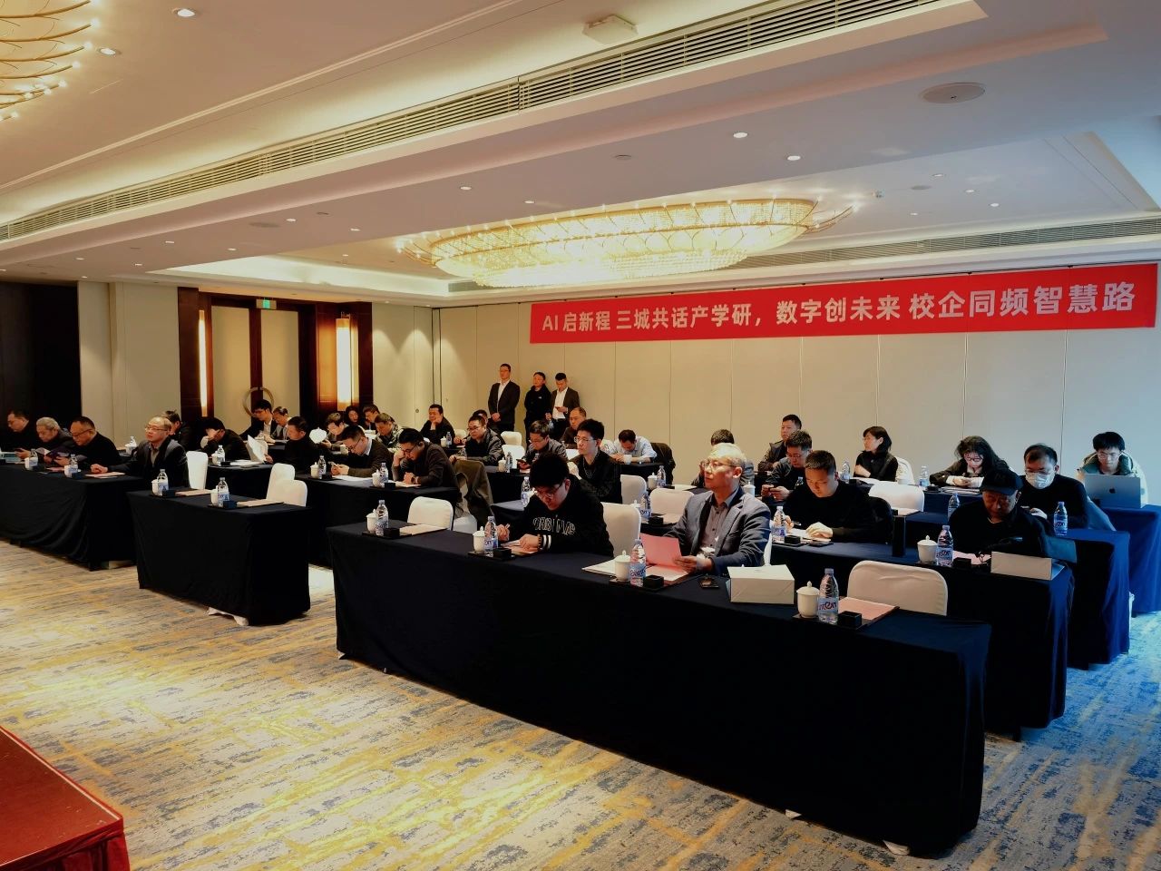 1742883369354092.jpg 微信图片_20250325141638.jpg