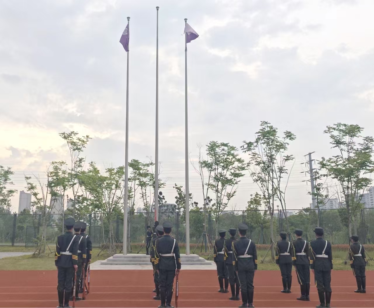 1745481897474274.jpg 3decbb039b433eceeaf946986240c0d.jpg