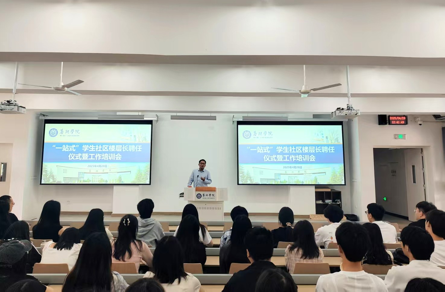 1745912113866302.jpg 1745912113866302.jpg