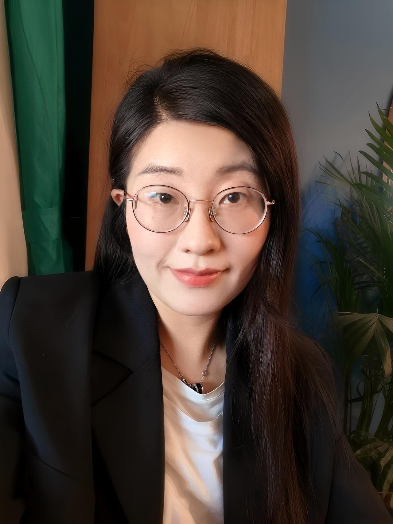 1748879424787337.jpg 吴辛佳.jpg