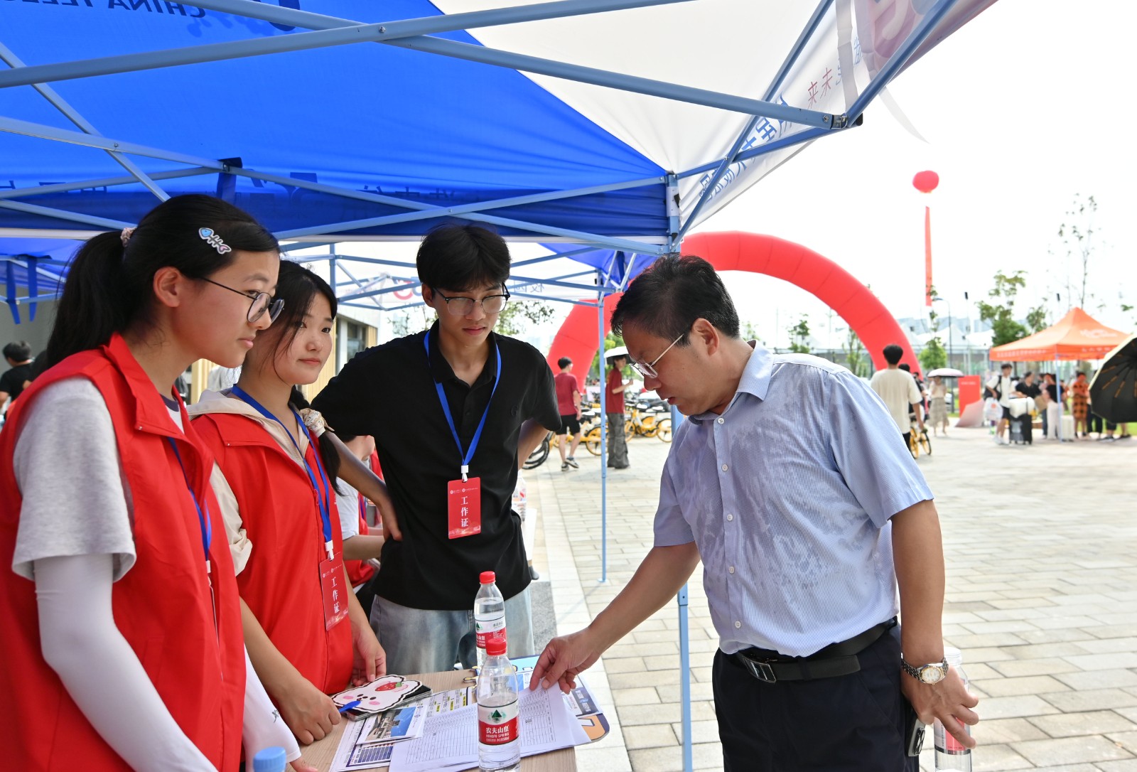 1757235551224343.jpg 1757235551224343.jpg