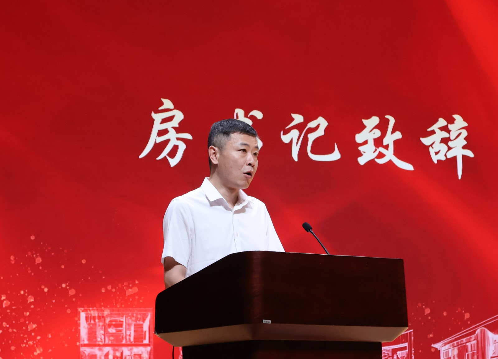 1757485680795138.jpg 1757485680795138.jpg