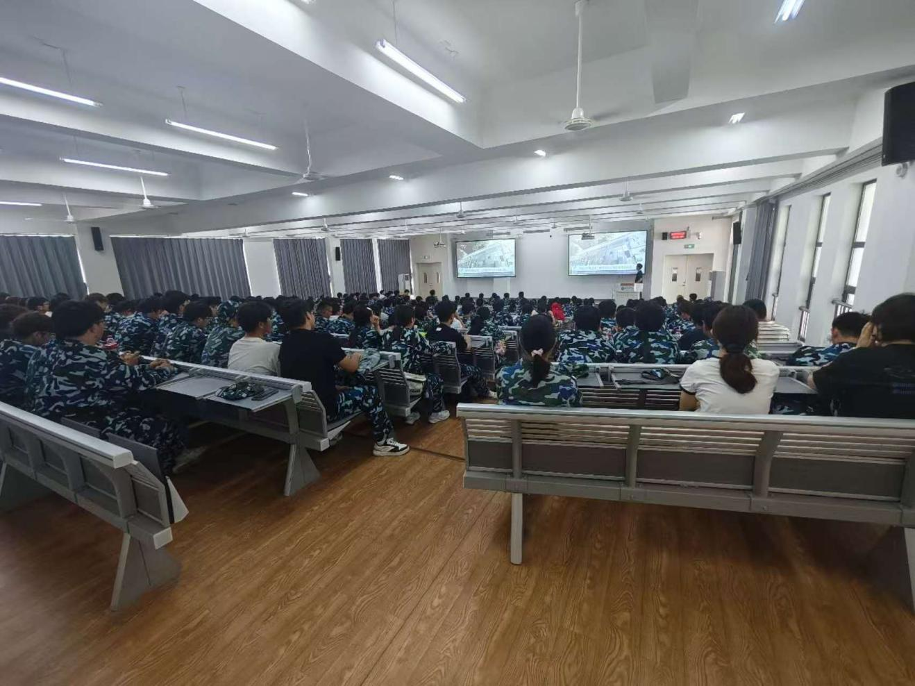 1757905313763033.png 图片1.png