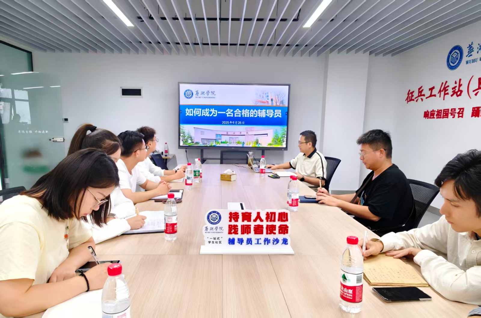 1759044885383456.jpg 1759044885383456.jpg