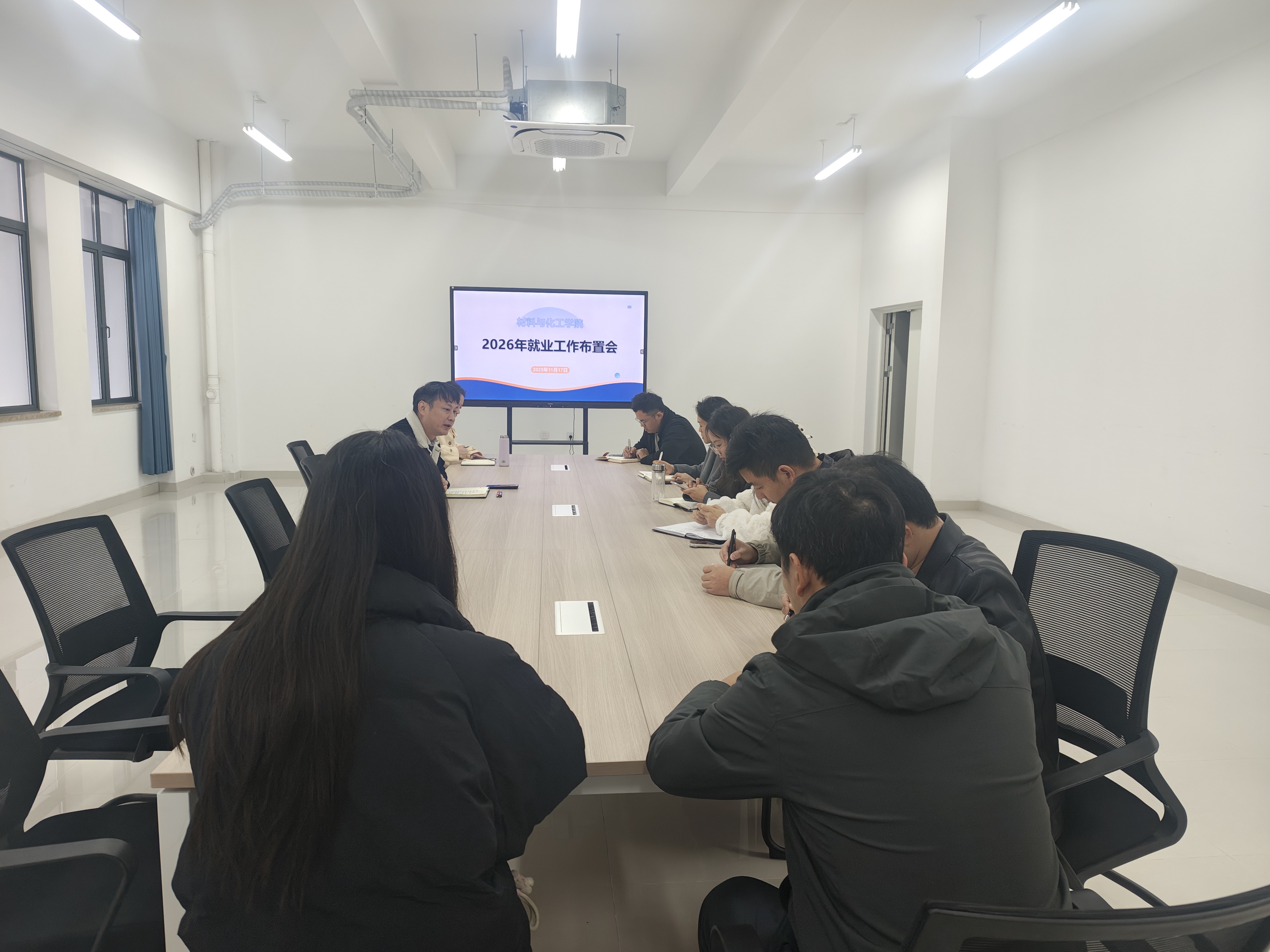 1763524149968040.jpg CE8497285CD6CEDE4ADBE62A3A78B9B5.jpg