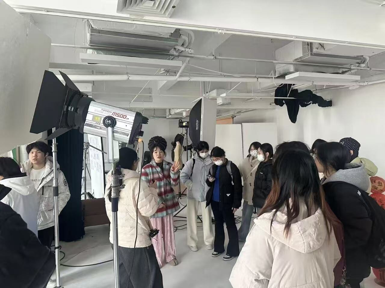 1768176046844250.jpg 3.jpg